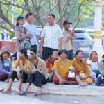 ទឹកចិត្ត ក្តីស្រឡាញ់ ការព្រួយបារម្ភរបស់ ឪពុកម្តាយ អាណាព្យាបាល សាច់ញាតិក្រុមគ្រួសារ ជាកម្លាំងចិត្តដ៏មានតម្លៃមិនអាចកាត់ថ្លៃបាន សម្រាប់បេក្ខជនដែលកំពុងប្រឡងក្នុងមណ្ឌល