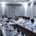 កិច្ចប្រជុំអន្តរក្រសួង ស្ថាប័ន ពិភាក្សាលើសំណើសុំប្រើប្រាស់បន្ថែមនូវក្របខណ្ឌមន្រ្តីរាជការស៊ីវិល មន្រ្តីជាប់កិច្ចសន្យា គ្រូបង្រៀនជាប់កិច្ចសន្យា និងមន្រ្តីស្ម័គ្រចិត្ត របស់ក្រសួងអប់រំ យុវជន និងកីឡា