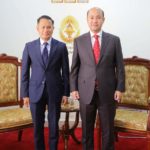 ឯកឧត្តម ហ៊ុន ម៉ានី ឧបនាយករដ្ឋមន្ត្រី រដ្ឋមន្ត្រីក្រសួងមុខងារសាធារណៈ បានទទួលជួបសំណេះសំណាលពីឯកឧត្តម Shaharuddin Bin Onn ឯកអគ្គរាជទូតវិសាមញ្ញ និងពេញសមត្ថភាព នៃប្រទេសម៉ាឡេស៊ីថ្មីប្រចាំព្រះរាជាណាចក្រកម្ពុជា នាព្រឹកថ្ងៃទី២ ខែសីហា ឆ្នាំ២០២៤ នៅទីស្តីការក្រសួងមុខងារសាធារណៈ