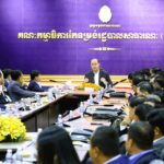 ការជ្រើសរើស និងការគ្រប់គ្រងមន្រ្តីផ្អែកលើកិច្ចព្រមព្រៀងការងារ ជាការកែលម្អប្រព័ន្ធការងារពីទម្រង់ប្រព័ន្ធអាជីព (ក្របខណ្ឌ) មកជាទម្រង់ប្រព័ន្ធនិយោជន៍ (ផ្អែកលើកិច្ចព្រមព្រៀងការងារ) ដោយទម្រង់ទាំងពីរត្រូវដើរទន្ទឹមគ្នា