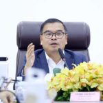 “ក្នុងសមត្ថកិច្ចដឹកនាំ​ និងគ្រប់គ្រងវិស័យមុខងារសាធារណៈ រួមទាំងការងារកែទម្រង់រដ្ឋបាលសាធារណៈ ក្រសួងមុខងារសាធារណៈ មានតួនាទីសហការ និងគាំទ្រ លើការរៀបចំ និងការប្រព្រឹត្តទៅ របស់ក្រសួង ស្ថាប័ន ដើម្បីឱ្យកាន់តែមានភាពច្បាស់លាស់ ហើយធានាដល់ប្រសិទ្ធភាពការងារកាន់តែប្រសើរជូនរាជរដ្ឋាភិបាល”