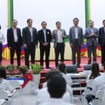 វិញ្ញាសាសរសេរវេនទី២ ពហុចម្លើយ​ភាសាអង់គ្លេស ឬភាសាបារាំង ចាប់ផ្តើមនៅម៉ោង ១៥:០០នាទី ដល់ម៉ោង ១៦:០០នាទី និងវិញ្ញាសាសរសេរវេនទី៣ ពហុចម្លើយចំណេះដឹងទូទៅ ចាប់ផ្តើមពីម៉ោង ១៦:៣០នាទី ដល់ម៉ោង ១៧:៣០នាទី សម្រាប់ការប្រឡងប្រជែងជ្រើសរើសមន្ត្រីរាជការ ឱ្យចូលបម្រើការងារនៅមន្ទីរពេទ្យបង្អែកកម្រិត១ ពាក់ស្នែង នៃរដ្ឋបាលខេត្តសៀមរាប ក្នុងក្របខណ្ឌក្រសួងសុខាភិបាល