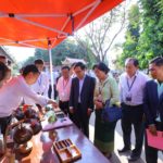 បេក្ខភាពជ័យលាភីអង្គភាពផ្ដល់សេវាសាធារណៈគំរូ ឆ្នាំ២០២៤ ចំនួន៥០អង្គភាពចុងក្រោយ (១០អង្គភាពតាមផ្នែក ឬកម្រិតនីមួយៗ) កំពុងទទួលបានការវាយតម្លៃដោយផ្ទាល់តាមទីតាំងនីមួយៗ​ ដោយគណៈកម្មការវាយតម្លៃអង្គភាពផ្តល់សេវាសាធារណៈថ្នាក់ជាតិ (គ.វ.ជ.)
