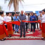 ឯកឧត្តមឧបនាយករដ្ឋមន្ត្រី ហ៊ុន ម៉ានី តំណាងដ៏ខ្ពង់ខ្ពស់ សម្តេចធិបតីនាយករដ្ឋមន្ត្រី អញ្ជើញជាអធិបតីក្នុងពិធីសម្ពោធសមិទ្ធផលនានាក្នុងវត្តអូរព័ទ្ធ ស្ថិតក្នុងភូមិស្រមោចហែ ឃុំចំបក់ ស្រុកបាទី ខេត្តតាកែវ